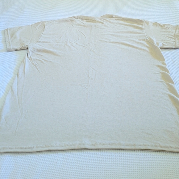 Creative Empire "Global🌎 Harmony" Graphic Tee👕 - Picture 10 of 11